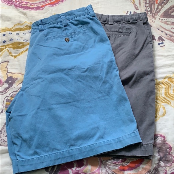Men’s Izod Pacific Blue Chino Shorts - Picture 1 of 6